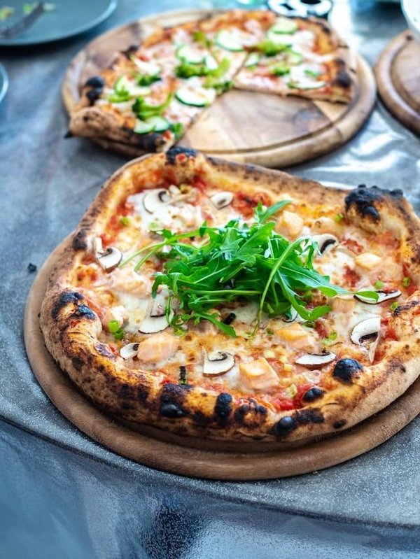 Homemade pizza night: tips and tricks for the best pie